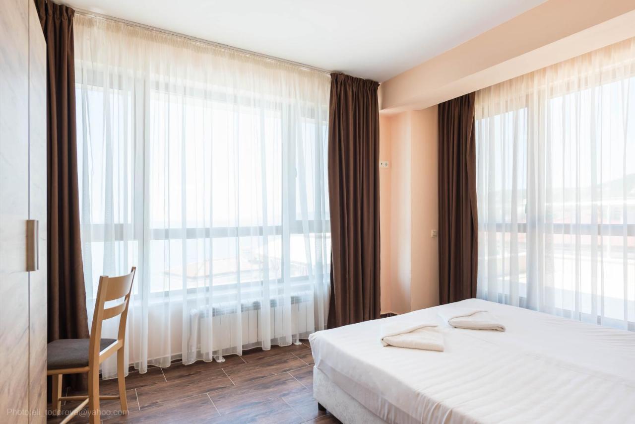 Balchik Sea View Apartments In Princess Residence ภายนอก รูปภาพ