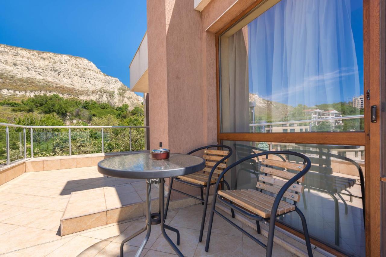 Balchik Sea View Apartments In Princess Residence ภายนอก รูปภาพ