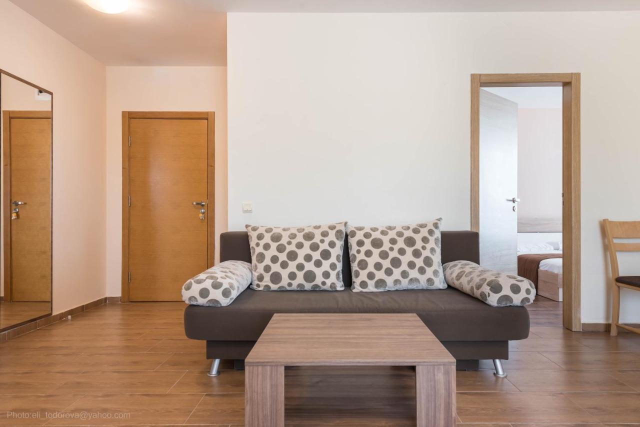 Balchik Sea View Apartments In Princess Residence ภายนอก รูปภาพ
