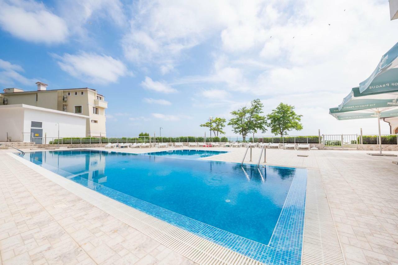 Balchik Sea View Apartments In Princess Residence ภายนอก รูปภาพ